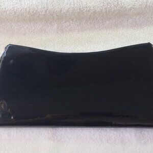Vintage 1960's Retro Clamshell Hinged Black PVC, Vinyl Purse with Metal Clasp